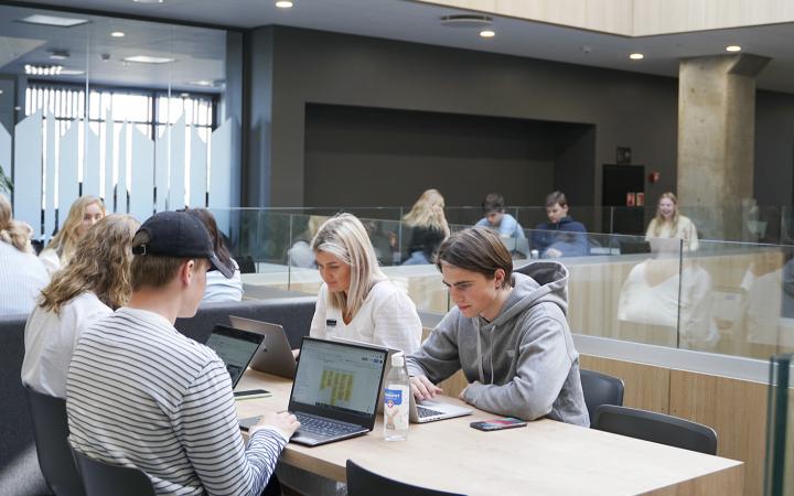 Studiemiljø på Midtbyens Gymnasium