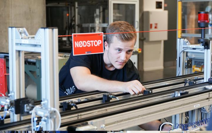 Automatiktekniker hos Midtbyens Gymnasium