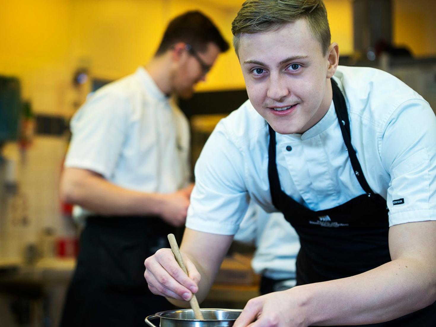 Kokkeelev på Mercantec Food Viborg