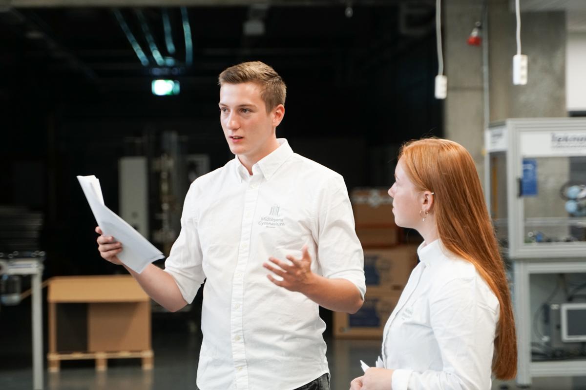 Elev holder foredrag 