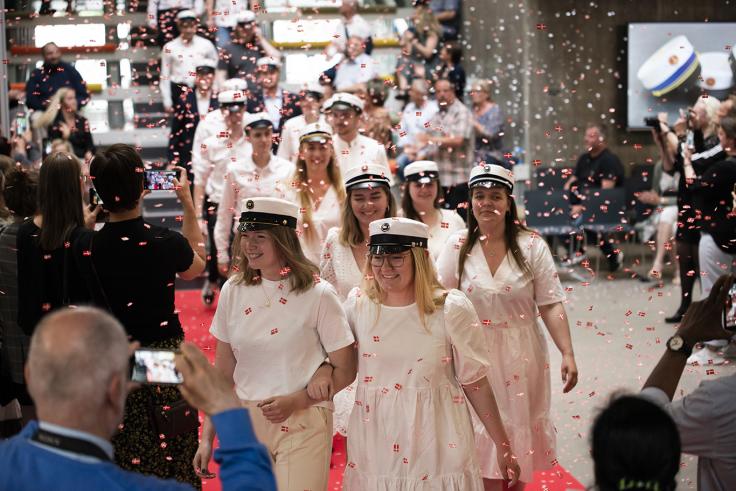 Dimission med kloge ord og ny tradition